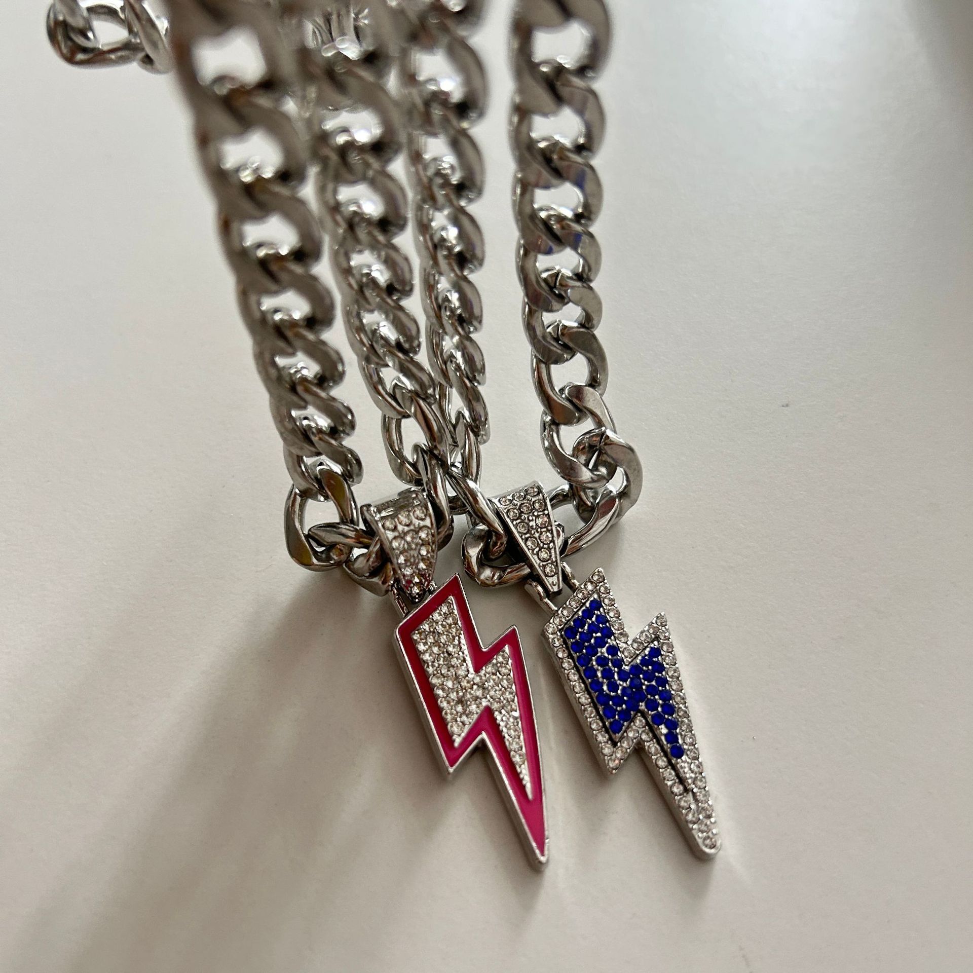 Europäische und amerikanische  – Men'S Accessories Instagram Bewertung und Preis