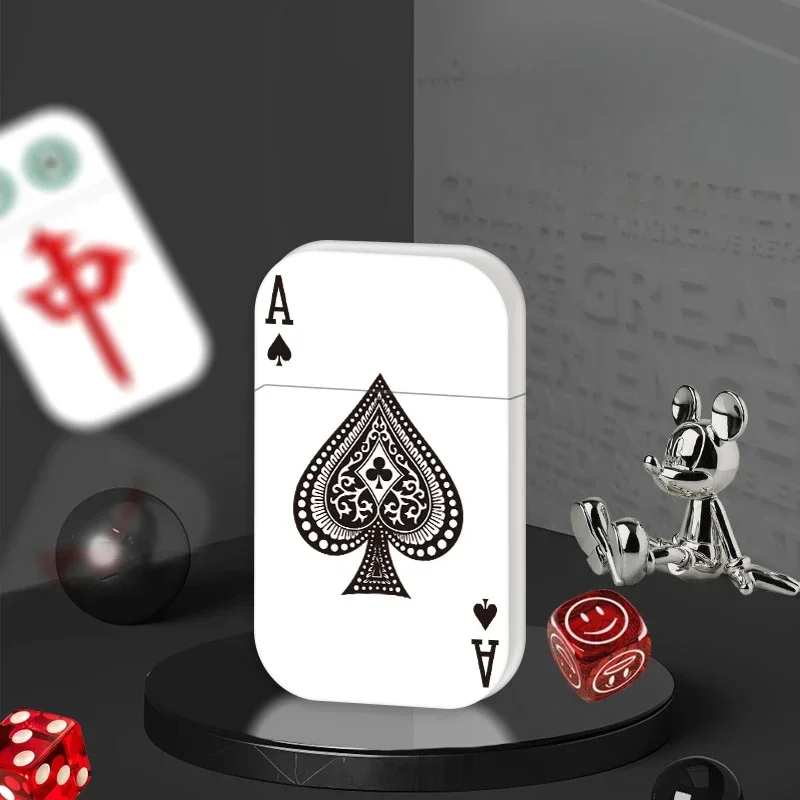 Mini Poker-Style Gasfeuerzeug  – Men Accessories Pk Bewertung und Preis