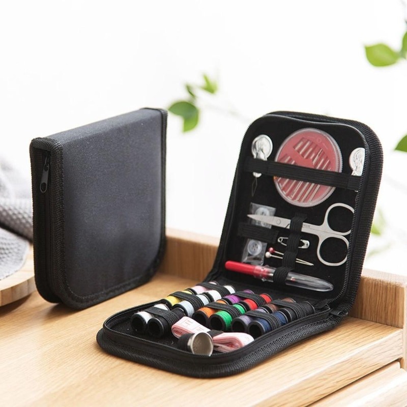 Tragbare 10 teile/satz Nähset  – Men Accessories Kit Bag Bewertung und Preis